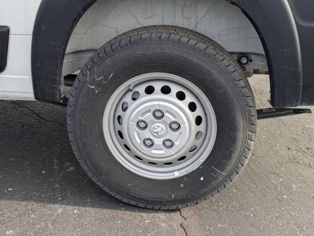 Used 2024 Ram ProMaster 2500 - photo 14