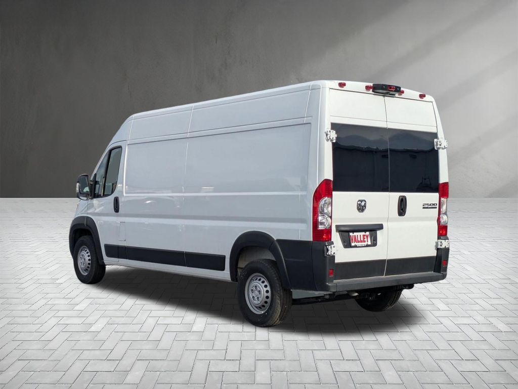Used 2024 Ram ProMaster 2500 - photo 10