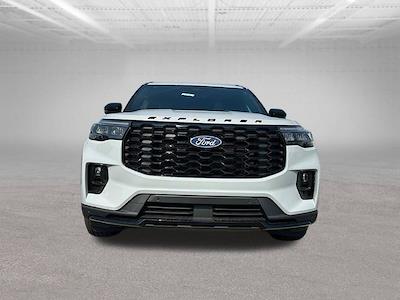 2027 Ford Explorer 4WD SUV for sale #926407 - photo 2