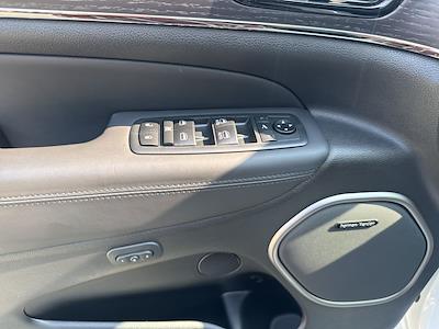 2020 Jeep Grand Cherokee 4x4 SUV for sale #C241471A - photo 2