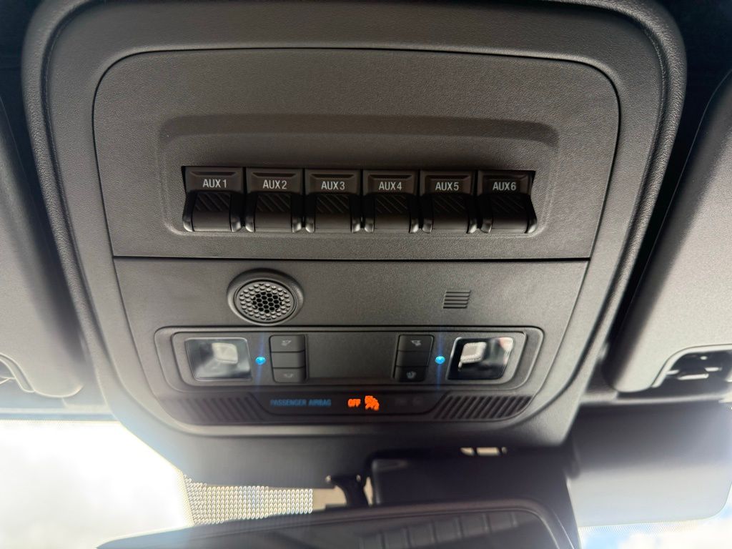 New 2025 Ford Bronco - photo 34