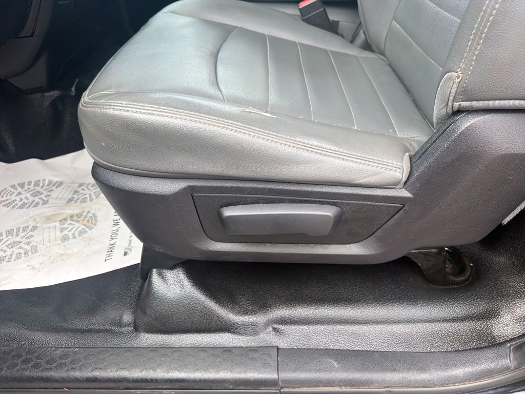 Used 2017 Ram 1500 - photo 32