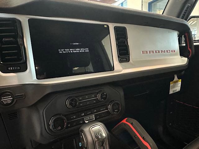 New 2025 Ford Bronco - photo 24