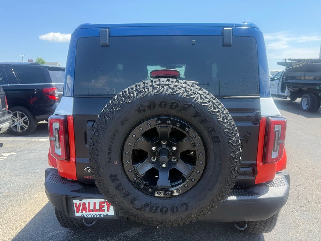 New 2025 Ford Bronco - photo 6