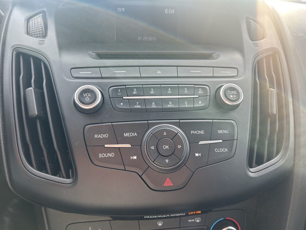 Used 2015 Ford Focus - photo 14
