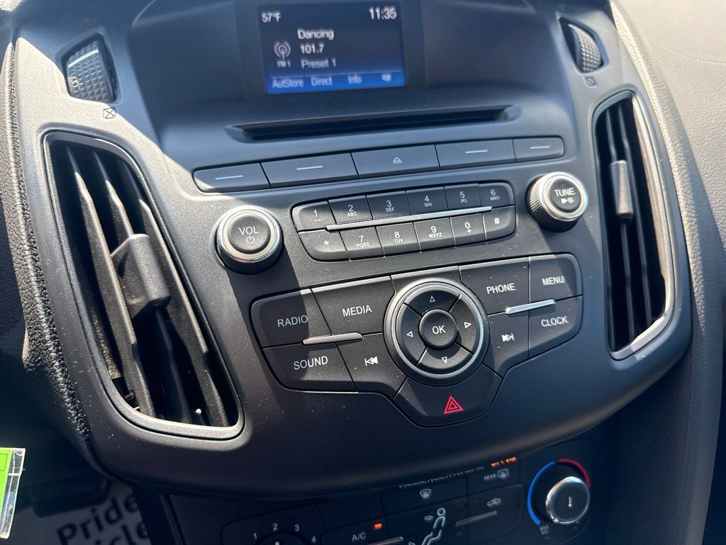 Used 2015 Ford Focus - photo 20