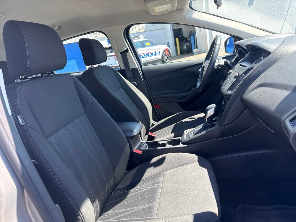 Used 2015 Ford Focus - photo 31