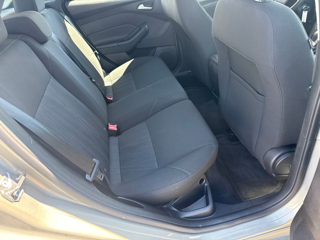 Used 2015 Ford Focus - photo 5