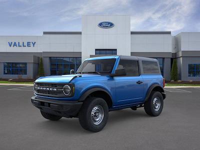 New 2025 Ford Bronco Base 4WD SUV for sale #C251085 - photo 2
