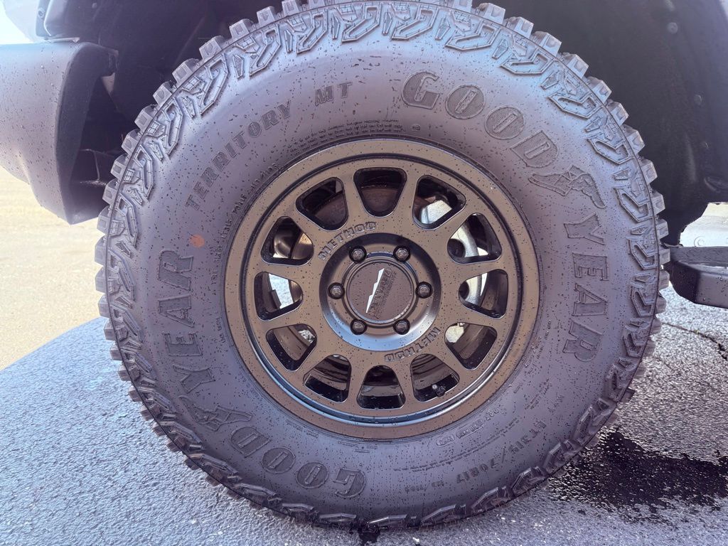 New 2025 Ford Bronco - photo 11