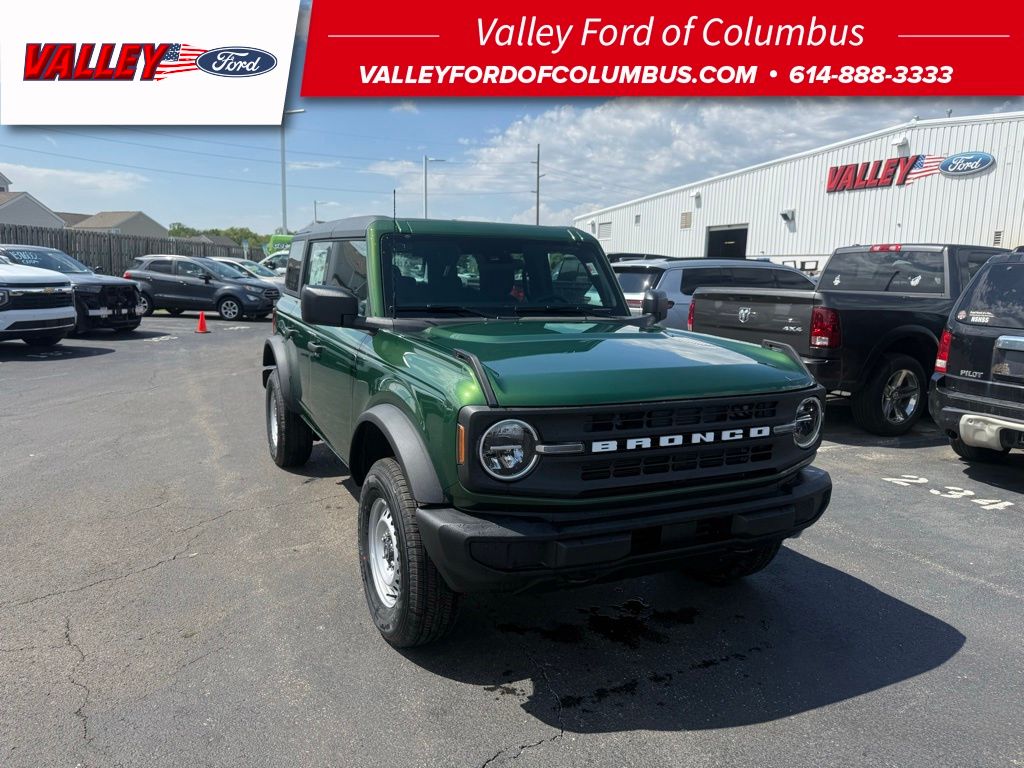 New 2025 Ford Bronco - photo 1