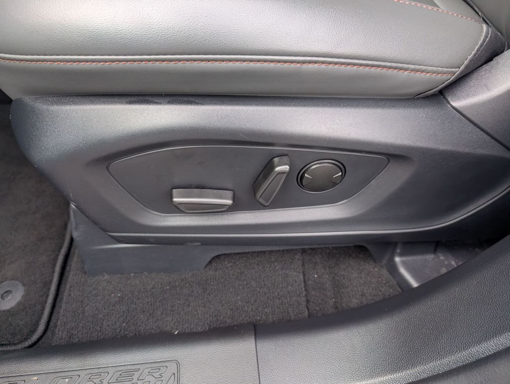 New 2025 Ford Explorer - photo 26