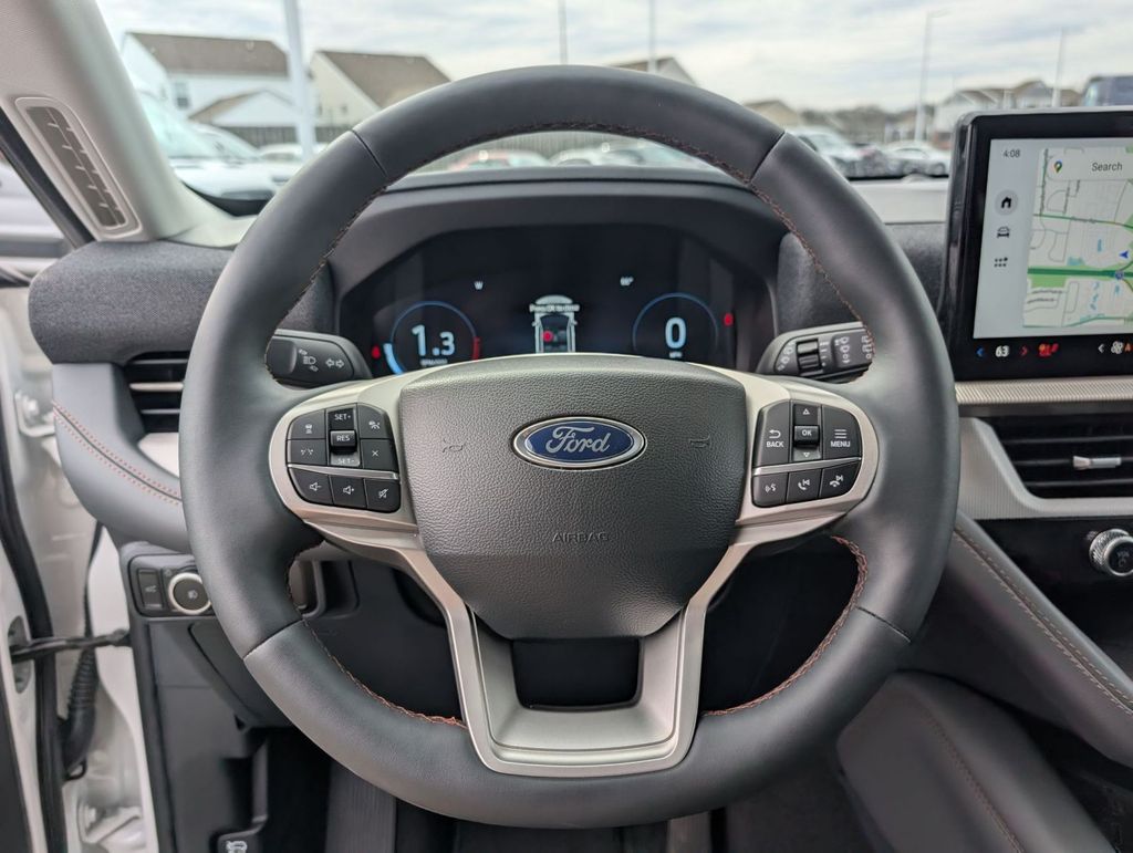 New 2025 Ford Explorer - photo 31