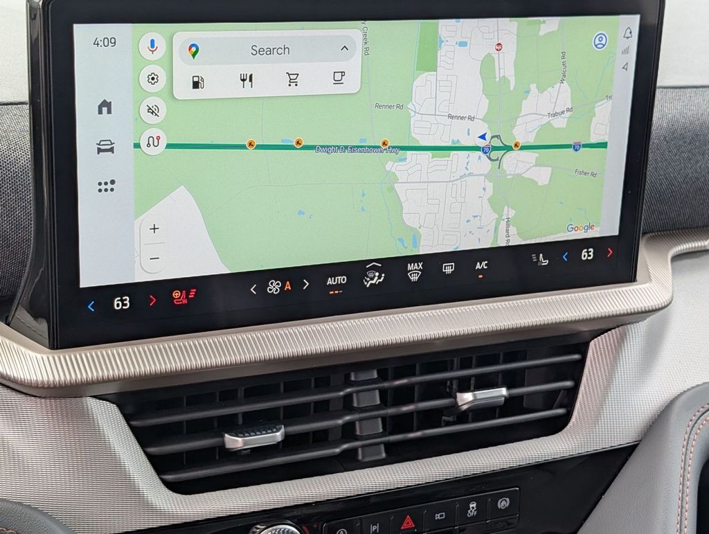 New 2025 Ford Explorer - photo 5