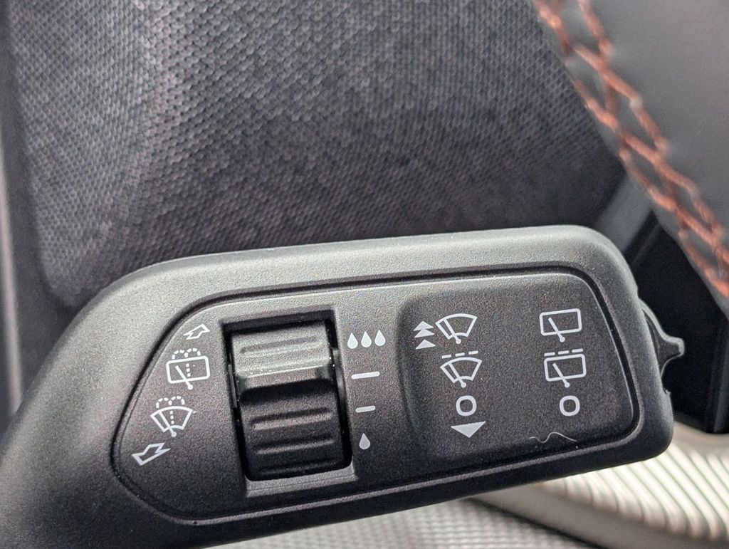 New 2025 Ford Explorer - photo 34