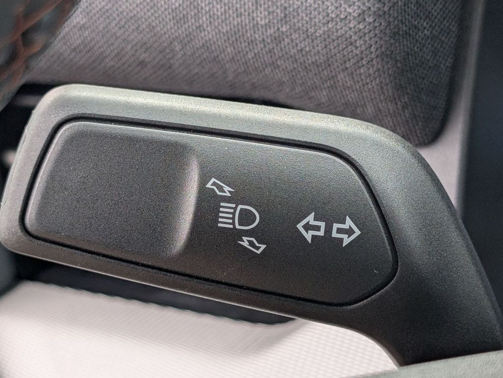 New 2025 Ford Explorer - photo 35