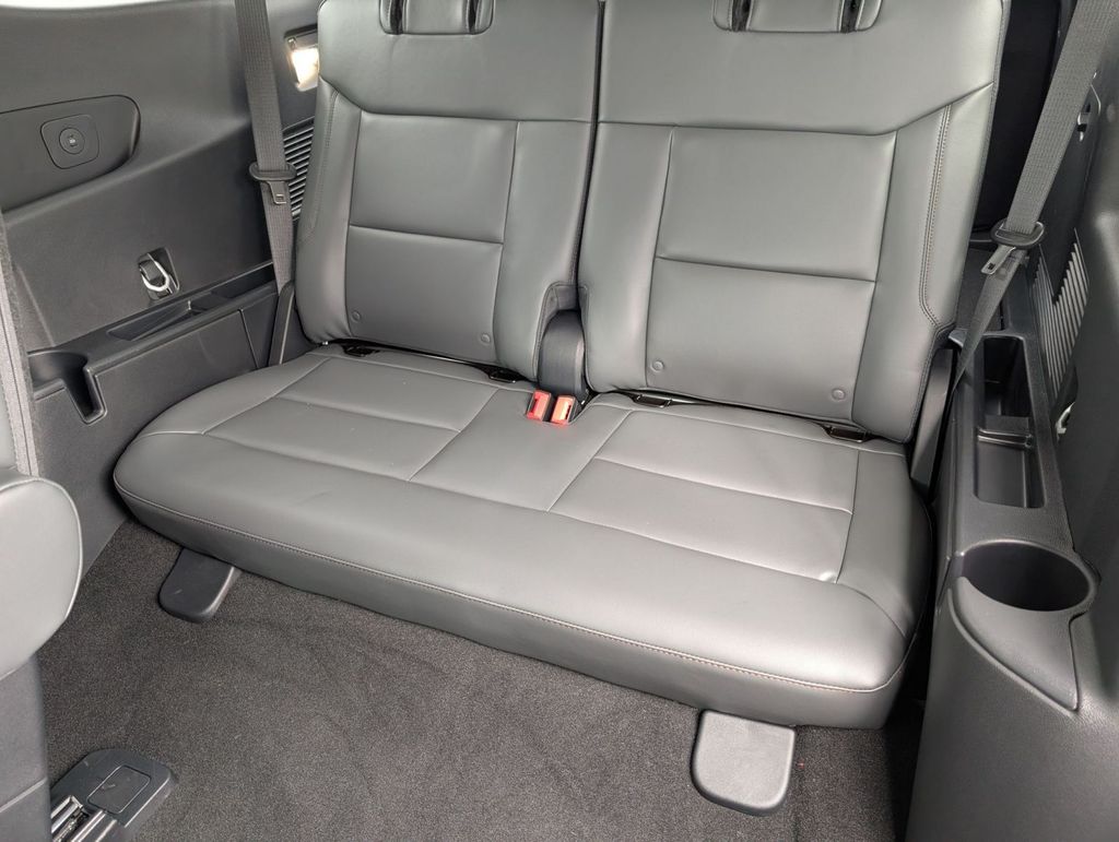 New 2025 Ford Explorer - photo 48