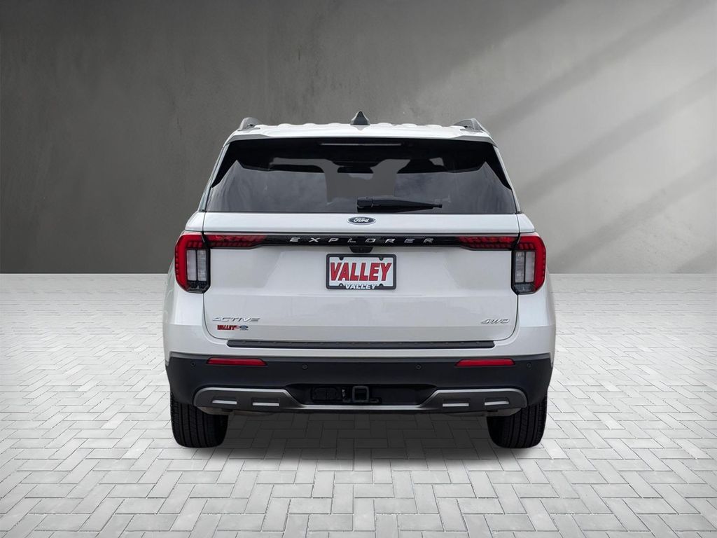 New 2025 Ford Explorer - photo 6