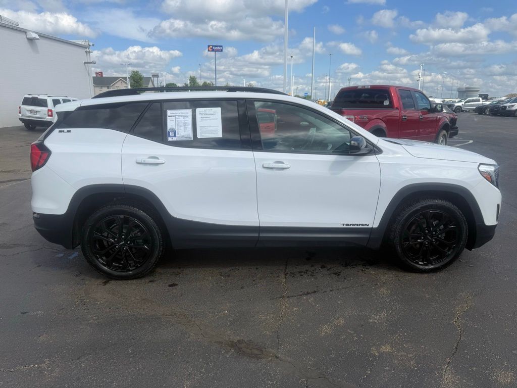 Used 2021 GMC Terrain - photo 5