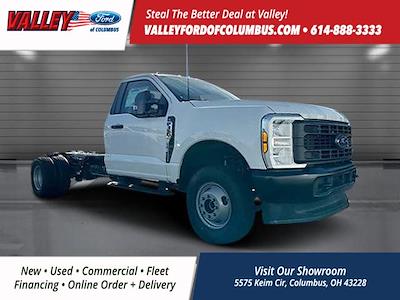 2026 Ford F-350 Regular Cab DRW 4WD Cab Chassis for sale #C260050V - photo 1