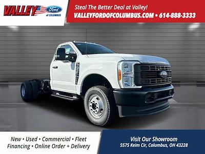 2026 Ford F-350 Regular Cab DRW 4WD Cab Chassis for sale #C260056V - photo 1