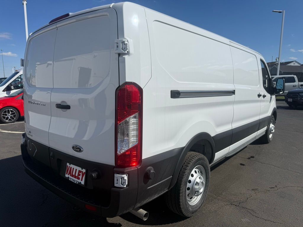 New 2026 Ford Transit 250 - photo 6