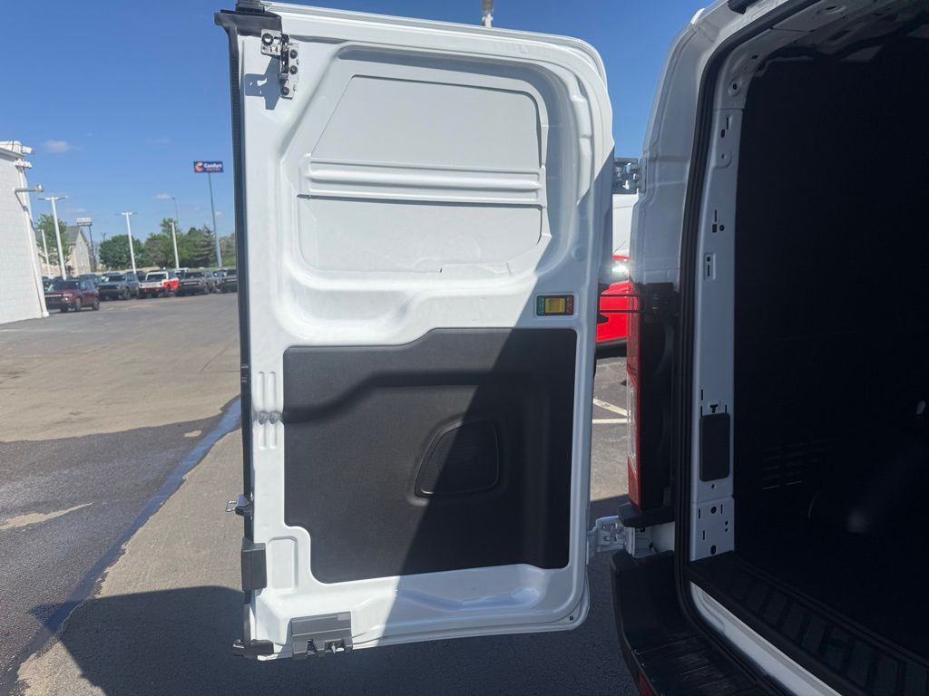 New 2026 Ford Transit 250 - photo 37