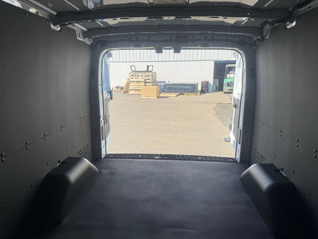 New 2026 Ford Transit 250 - photo 47