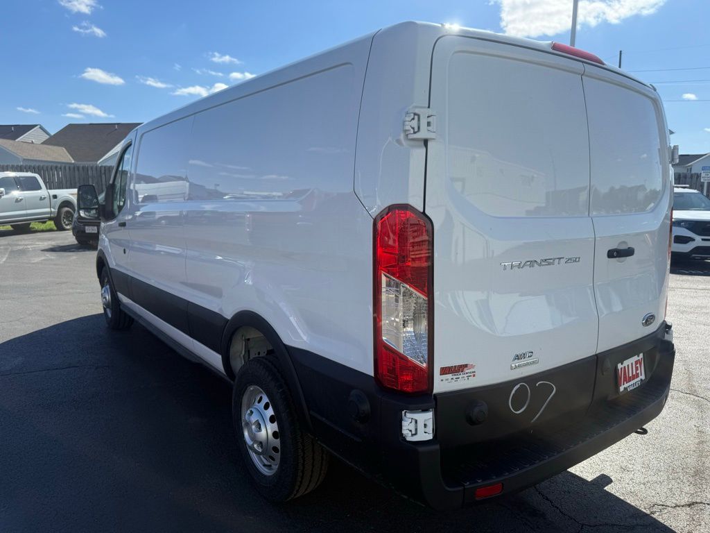 New 2026 Ford Transit 250 - photo 8