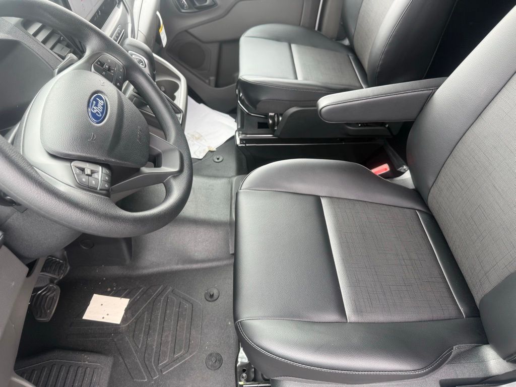 New 2026 Ford Transit 250 - photo 15