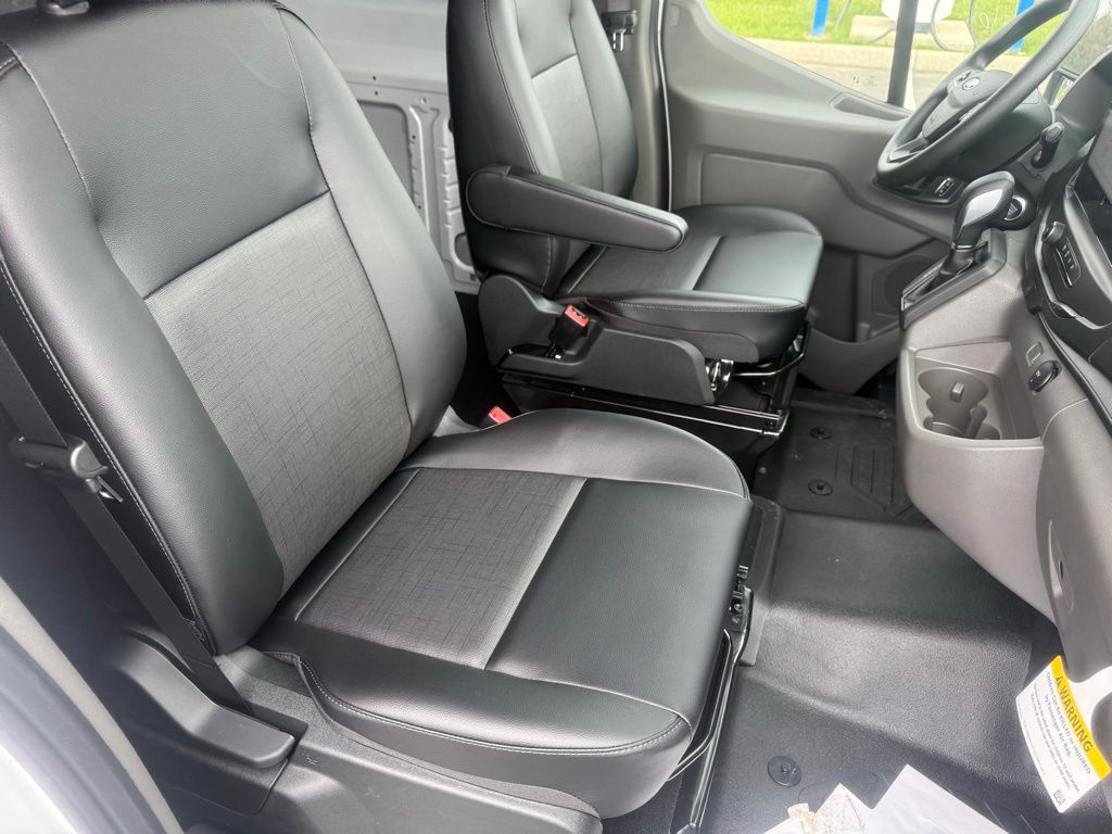 New 2026 Ford Transit 250 - photo 27