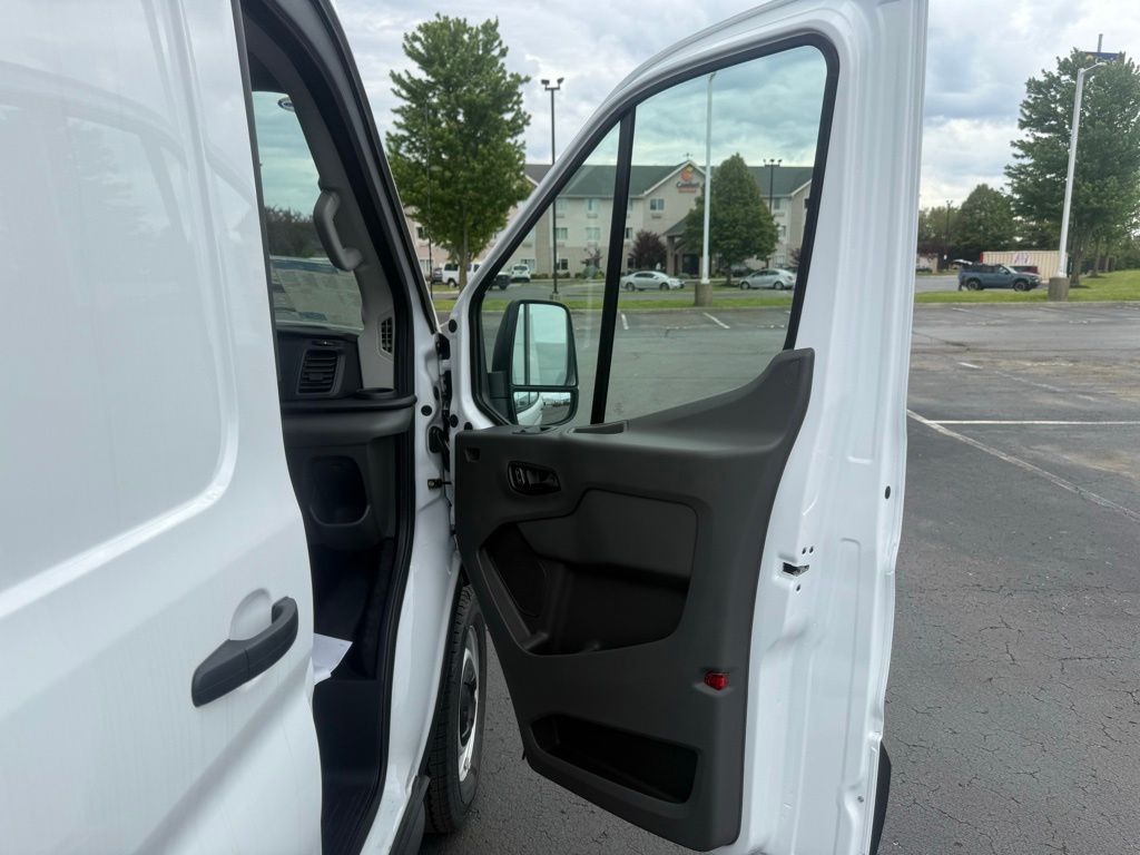 New 2026 Ford Transit 250 - photo 29