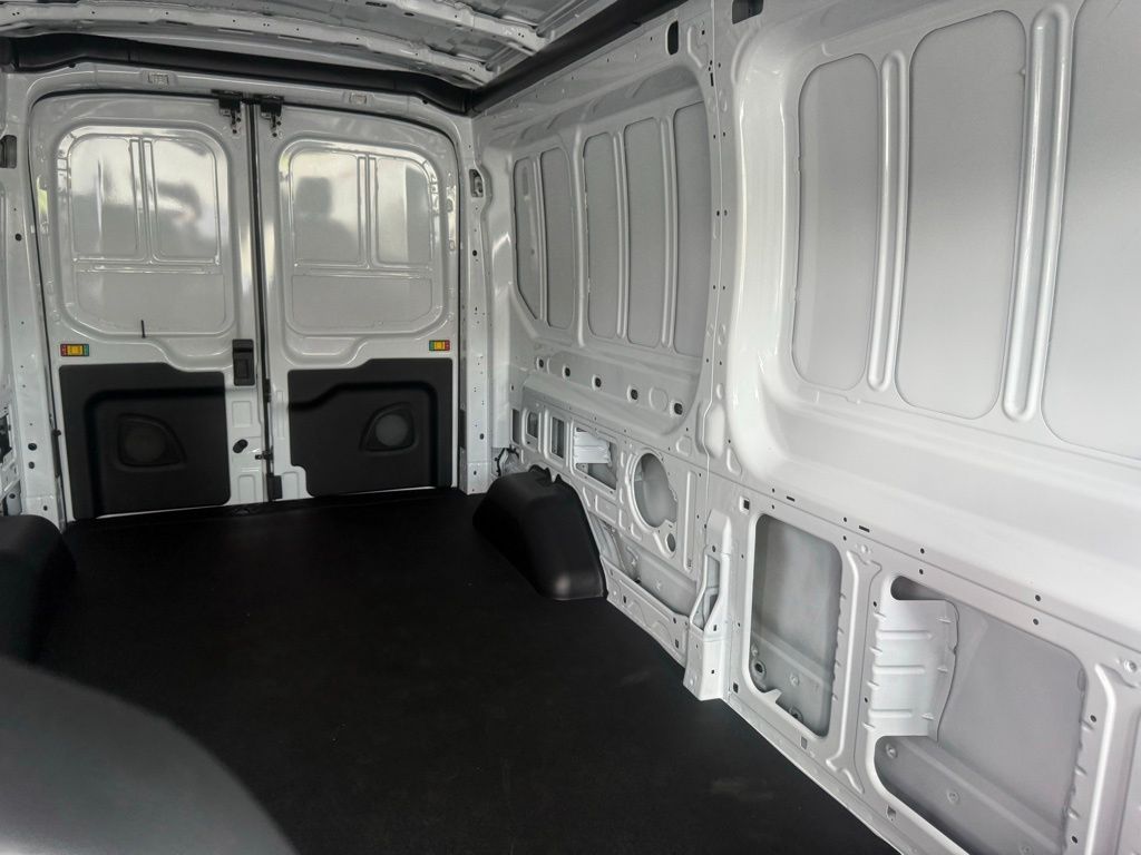 New 2026 Ford Transit 250 - photo 31