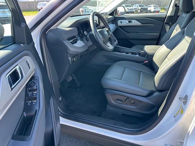 New 2026 Ford Explorer - photo 12