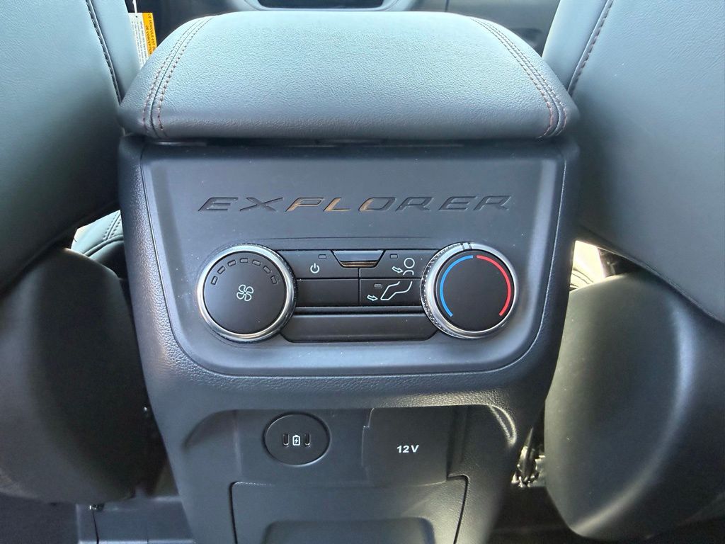 New 2026 Ford Explorer - photo 34