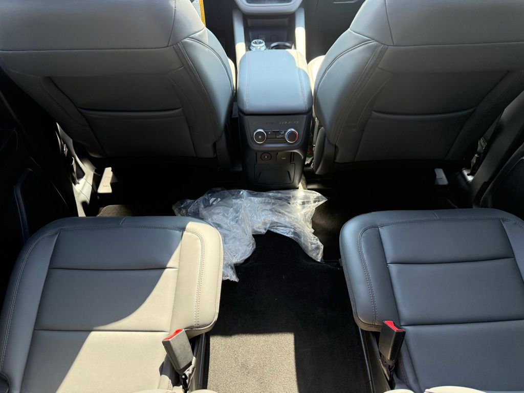 New 2026 Ford Explorer - photo 44