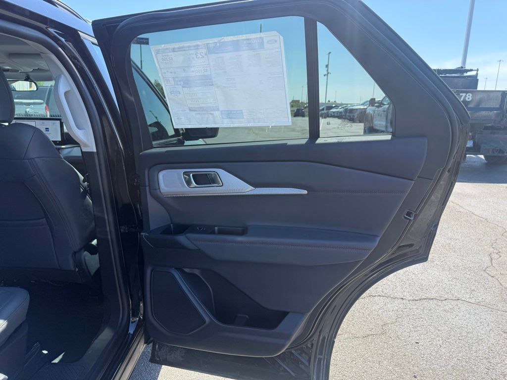 New 2026 Ford Explorer - photo 51