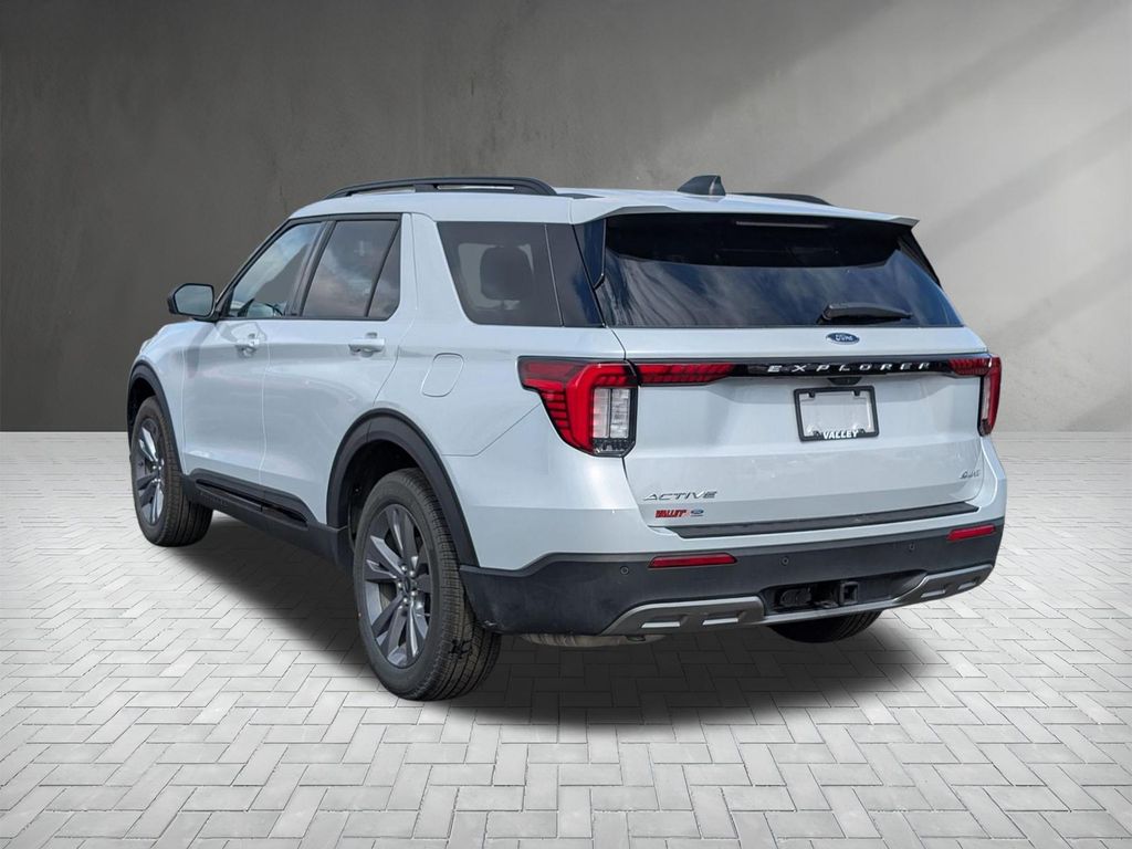 New 2026 Ford Explorer Active - photo 2