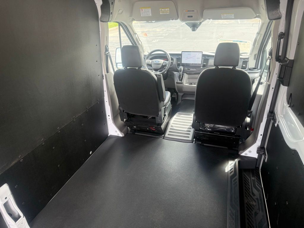 New 2026 Ford Transit 350 - photo 15