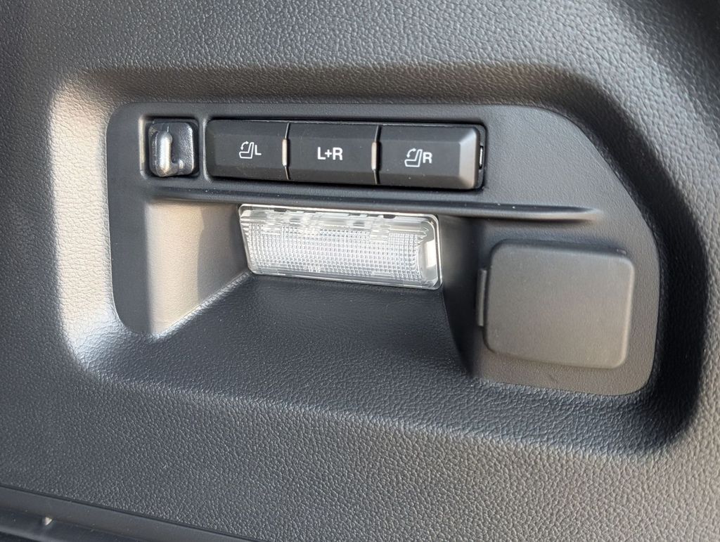 New 2026 Ford Explorer - photo 23