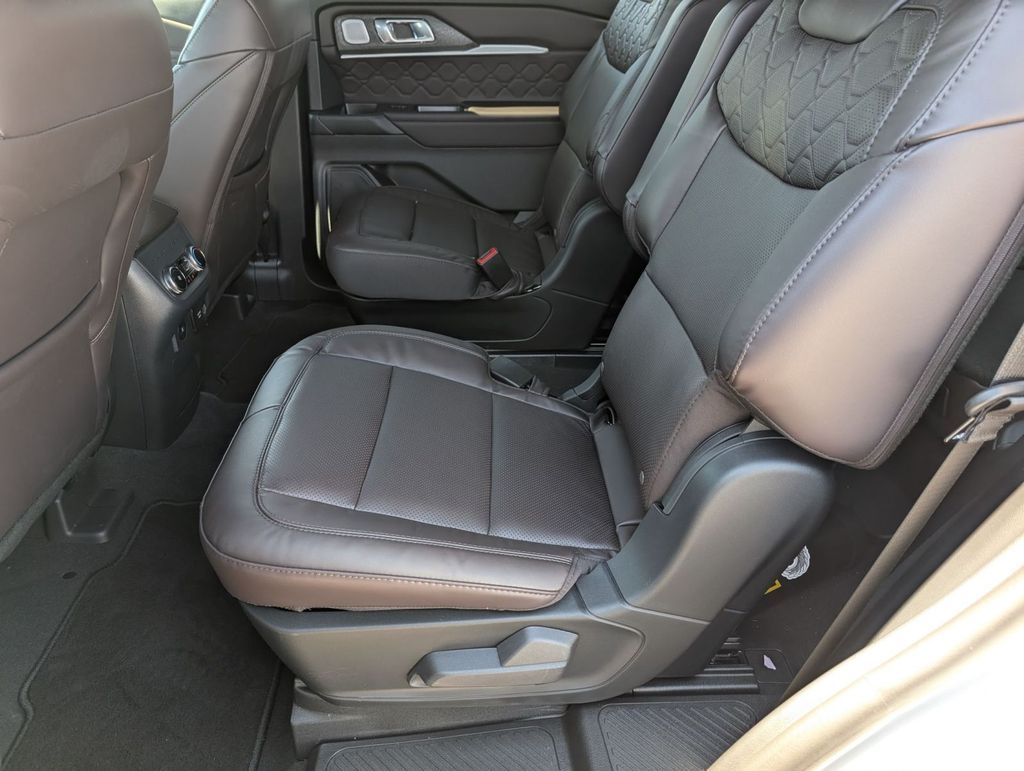 New 2026 Ford Explorer - photo 49