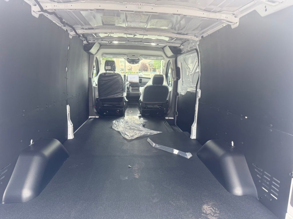 New 2026 Ford Transit 250 - photo 7