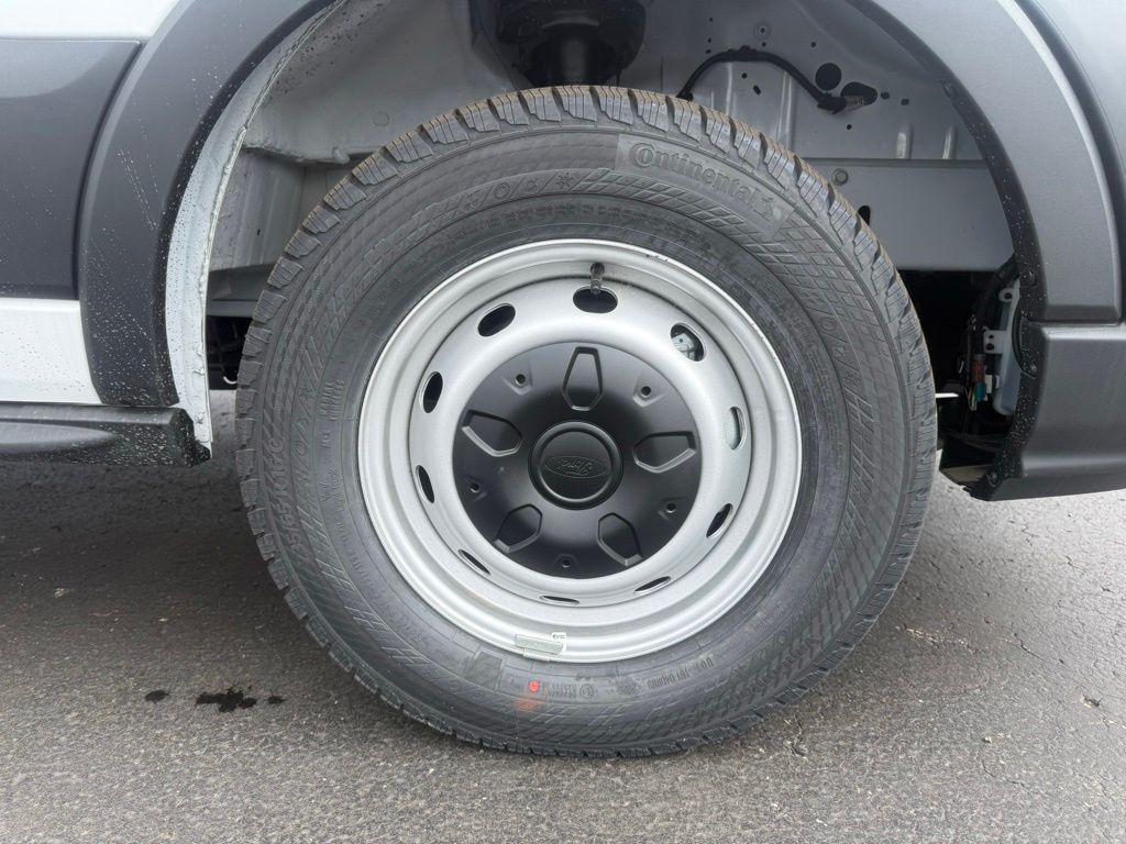 New 2026 Ford Transit 250 - photo 21
