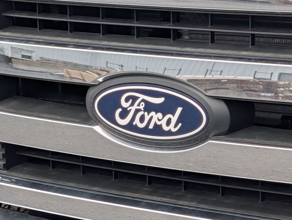 New 2026 Ford E-450 - photo 13