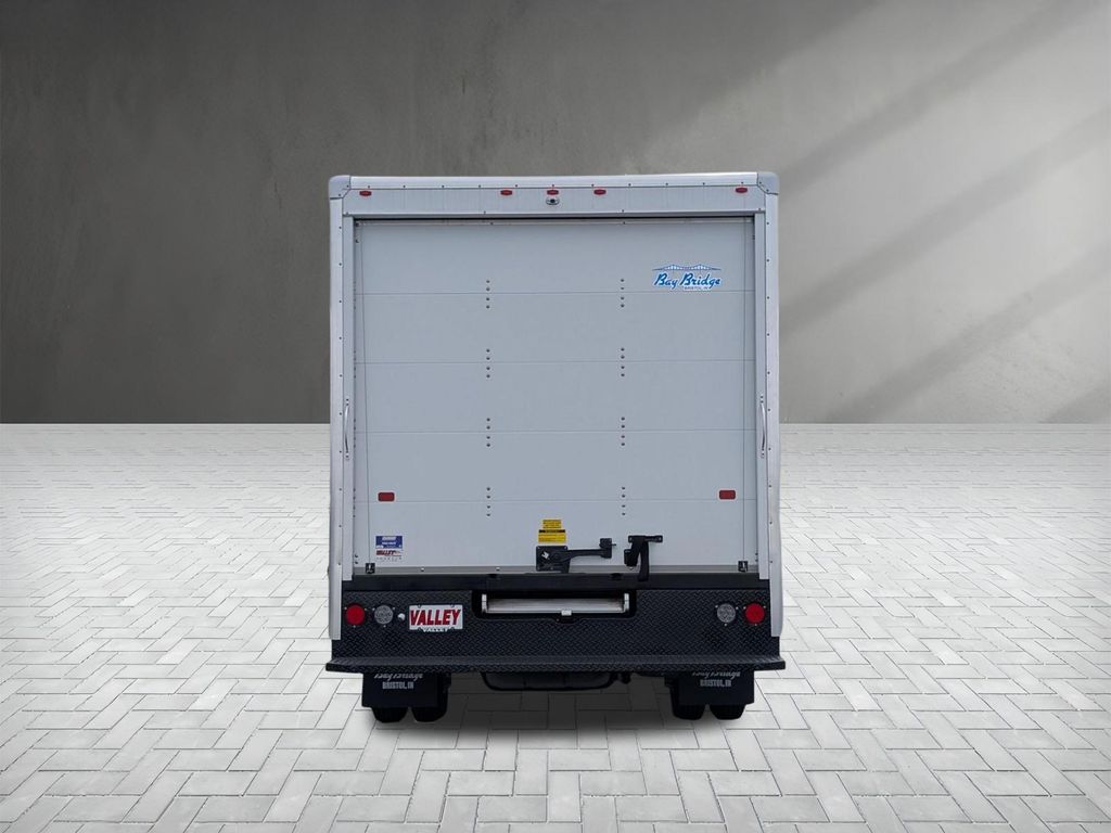 New 2026 Ford E-450 - photo 10
