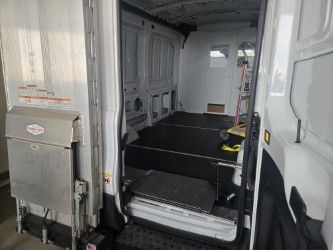 Used 2023 Ford Transit 250 - photo 5