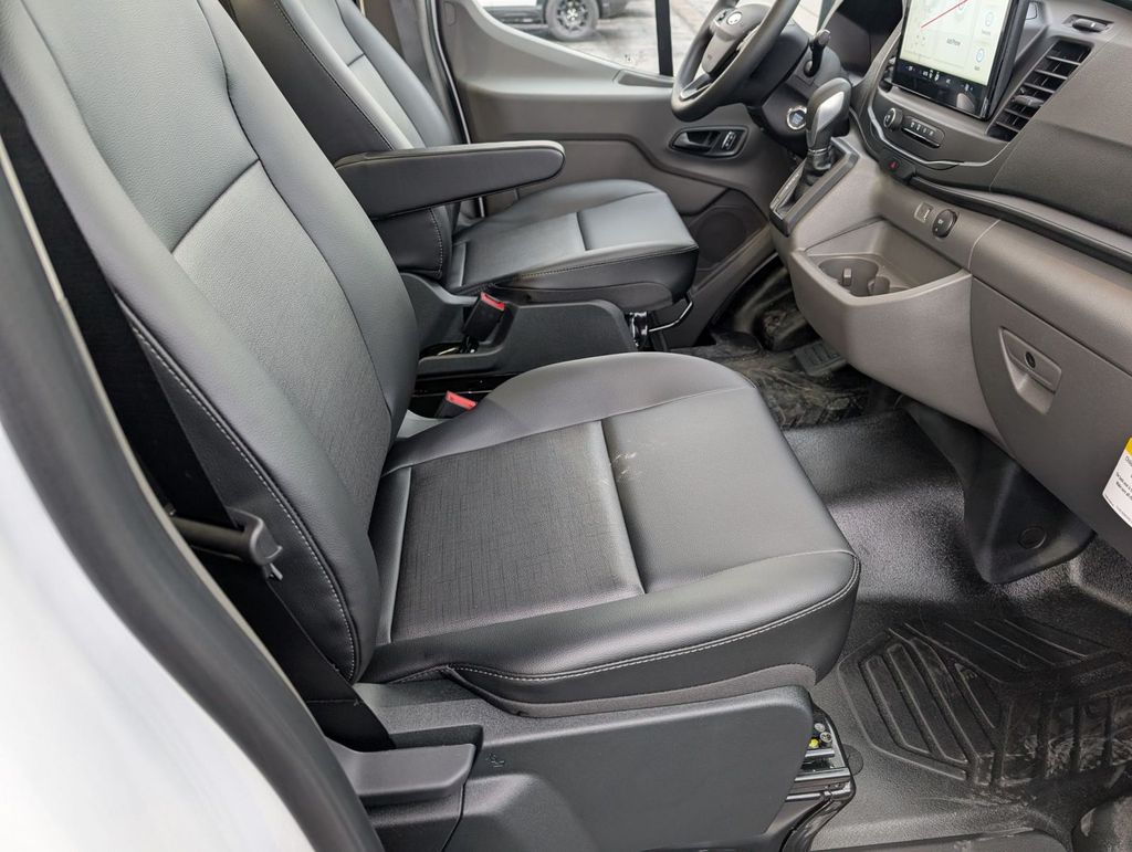 New 2026 Ford Transit 250 - photo 32