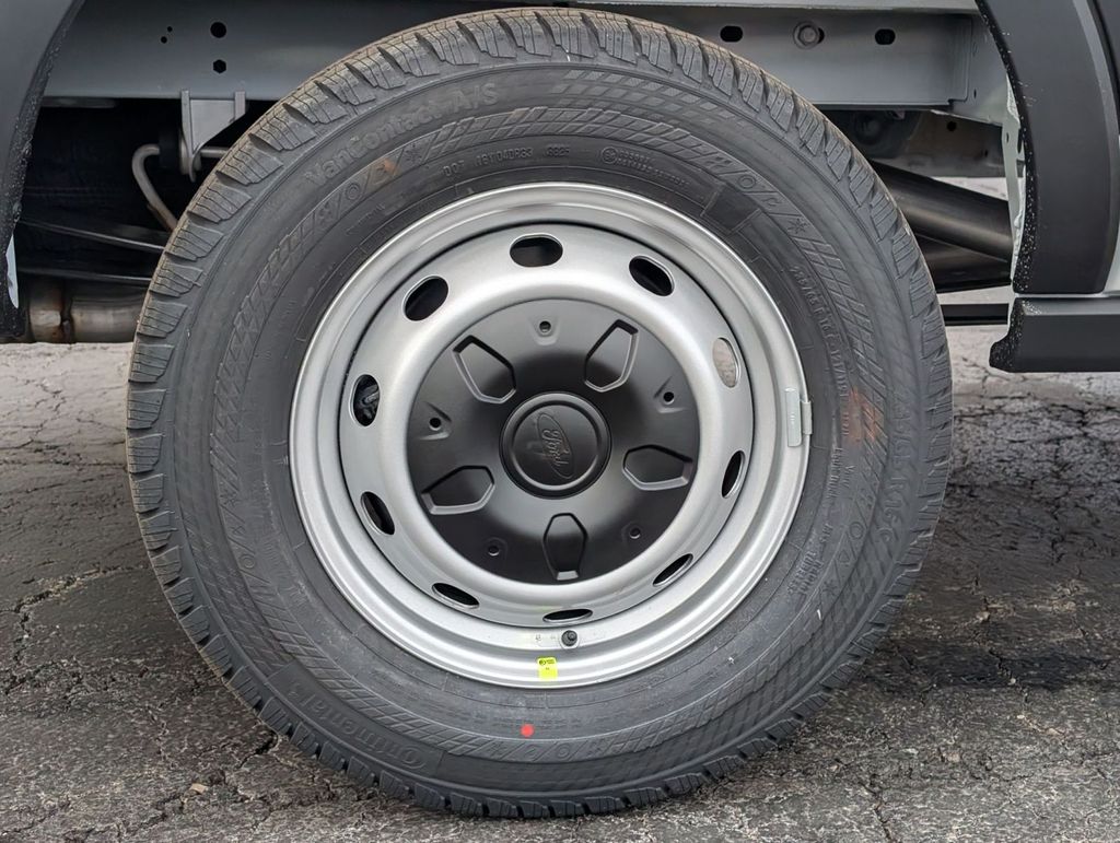 New 2026 Ford Transit 250 - photo 15