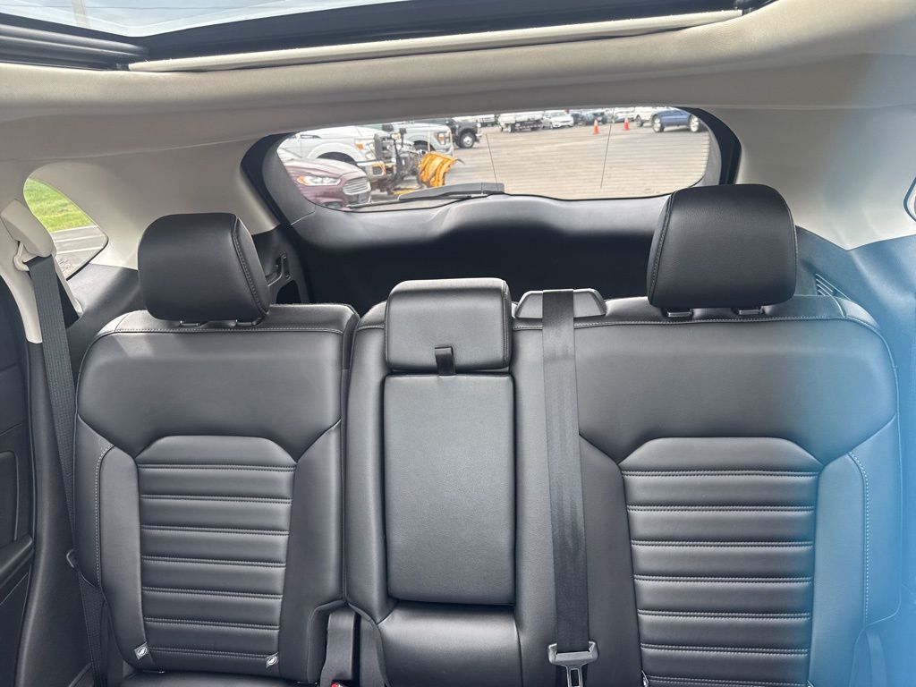 Used 2024 Ford Edge - photo 11