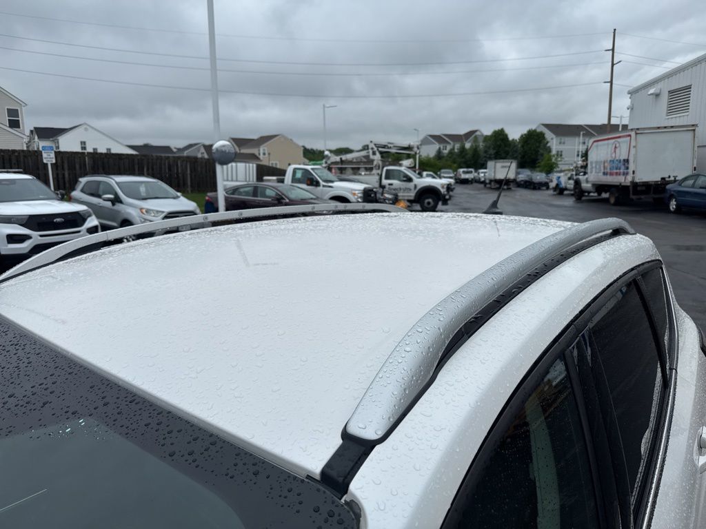 Used 2018 Ford Escape - photo 2